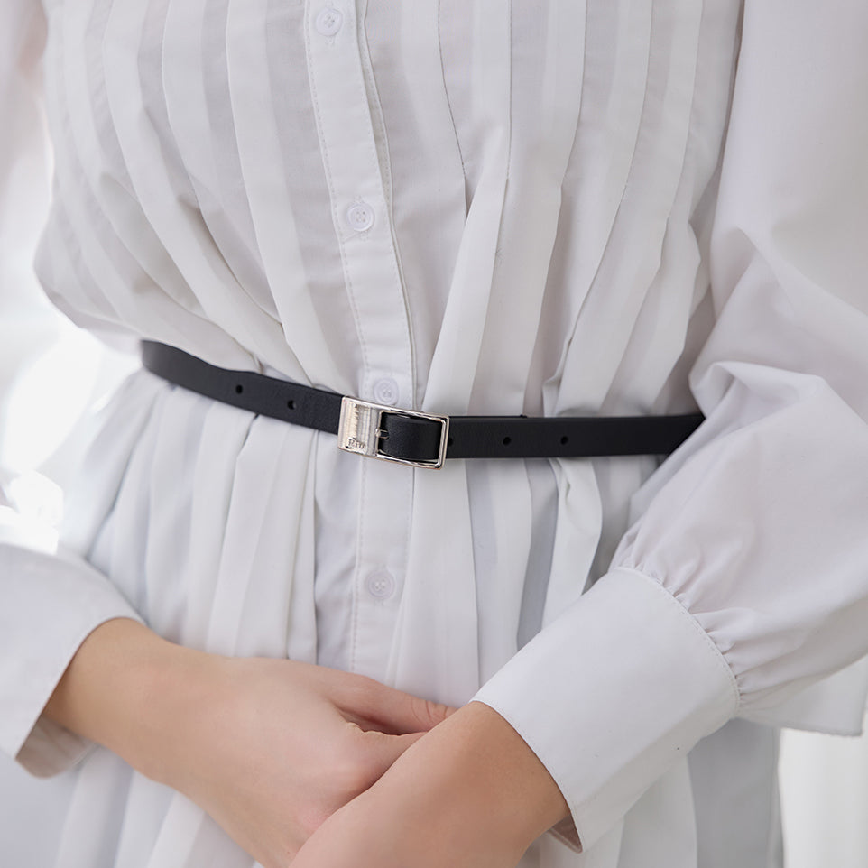 Reversible narrow belt