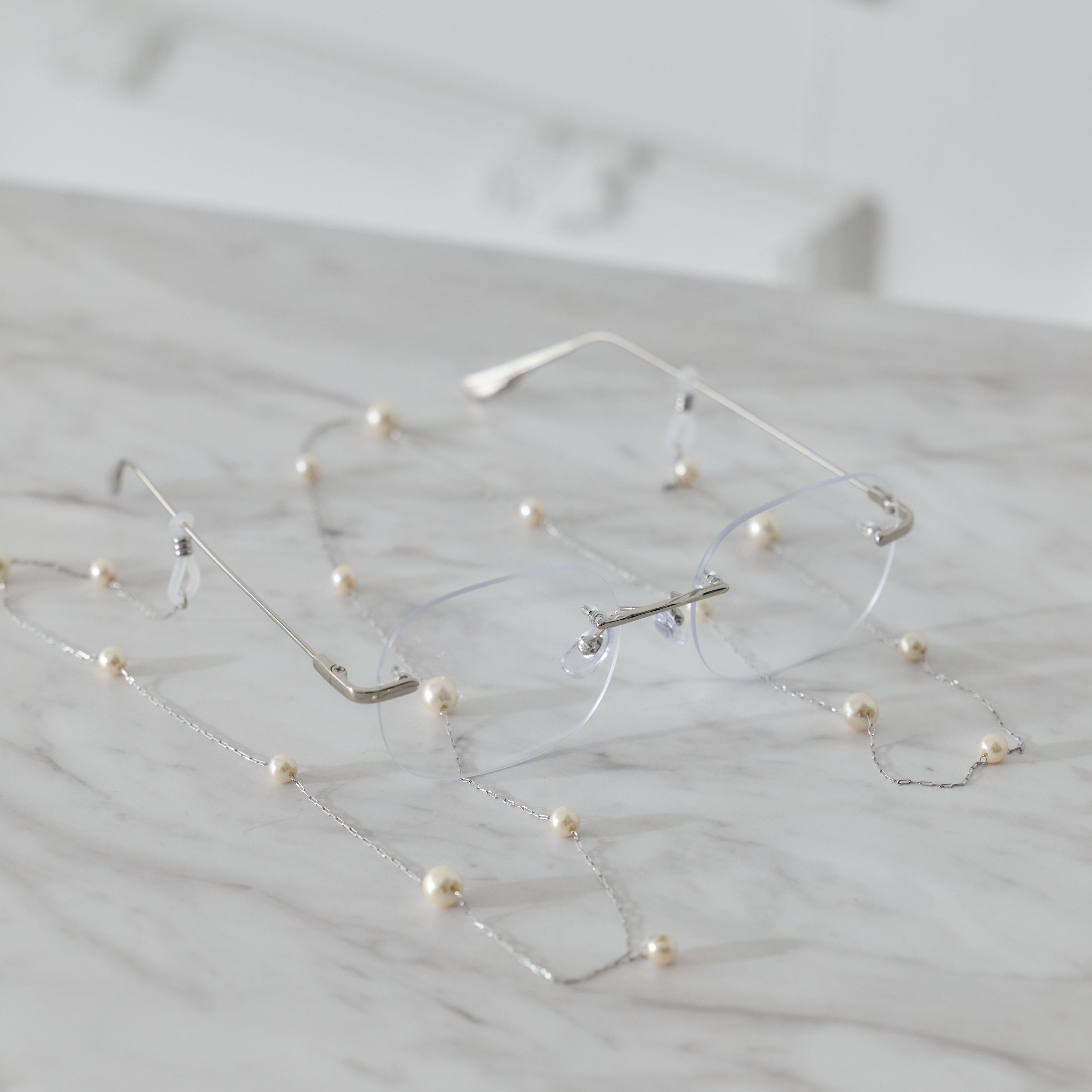 Pearl Chain Rimless Glasses