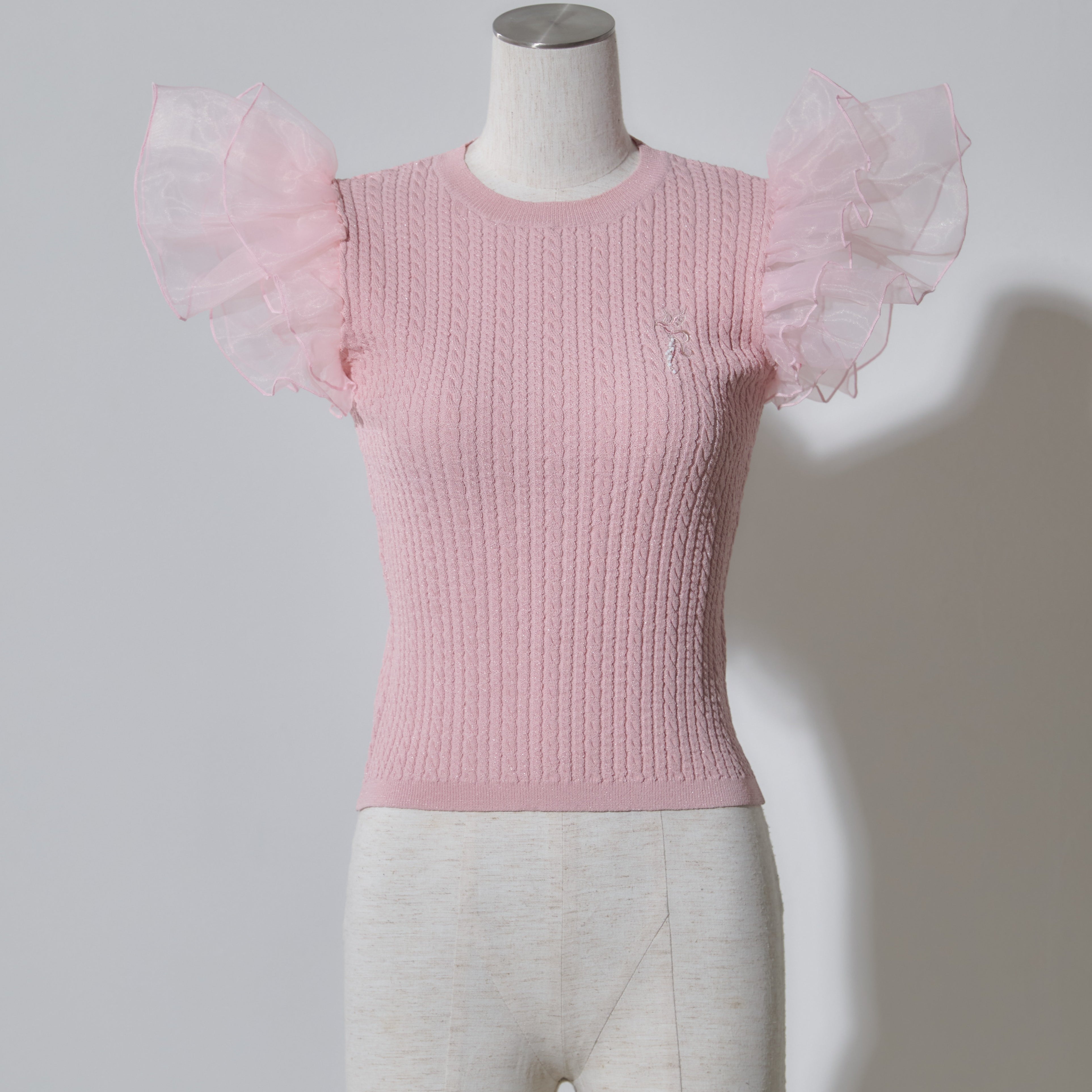 Flutter Sleeve Knit Tops