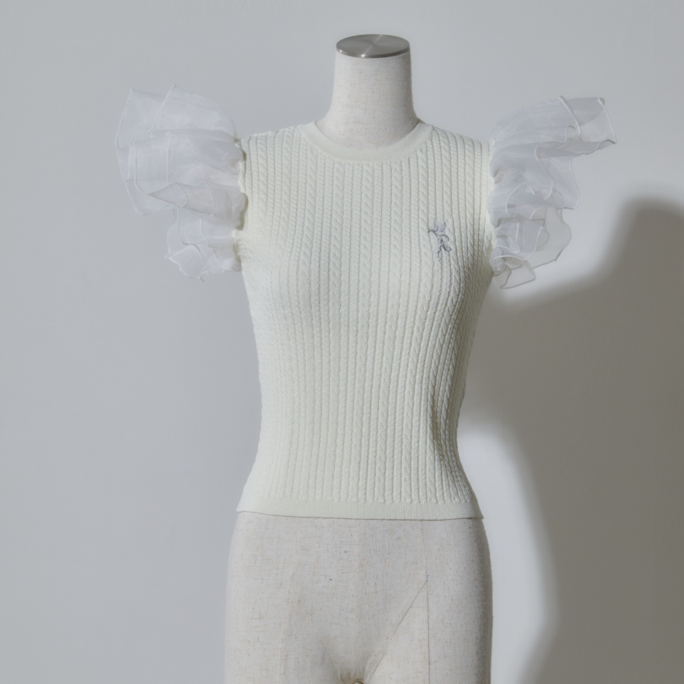 Flutter Sleeve Knit Tops