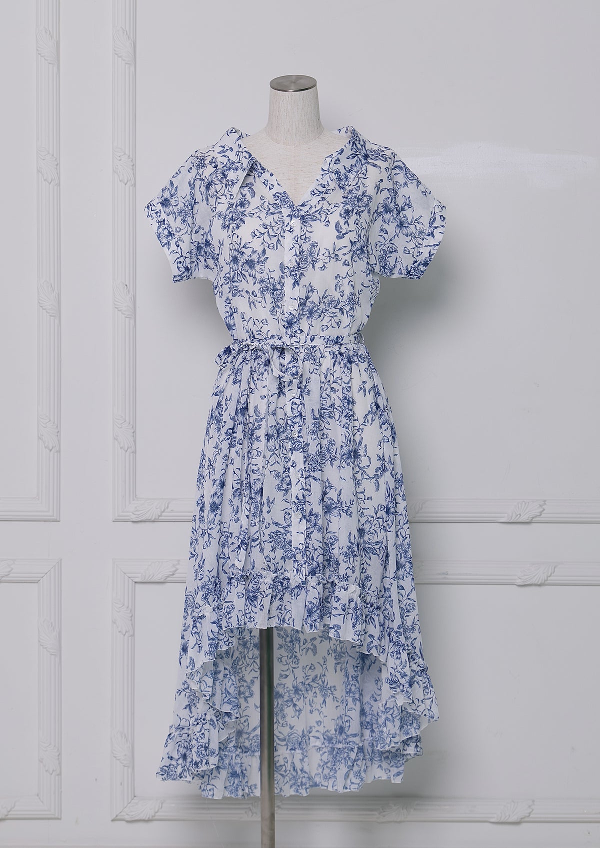 Toile de Jouy Tail Dress