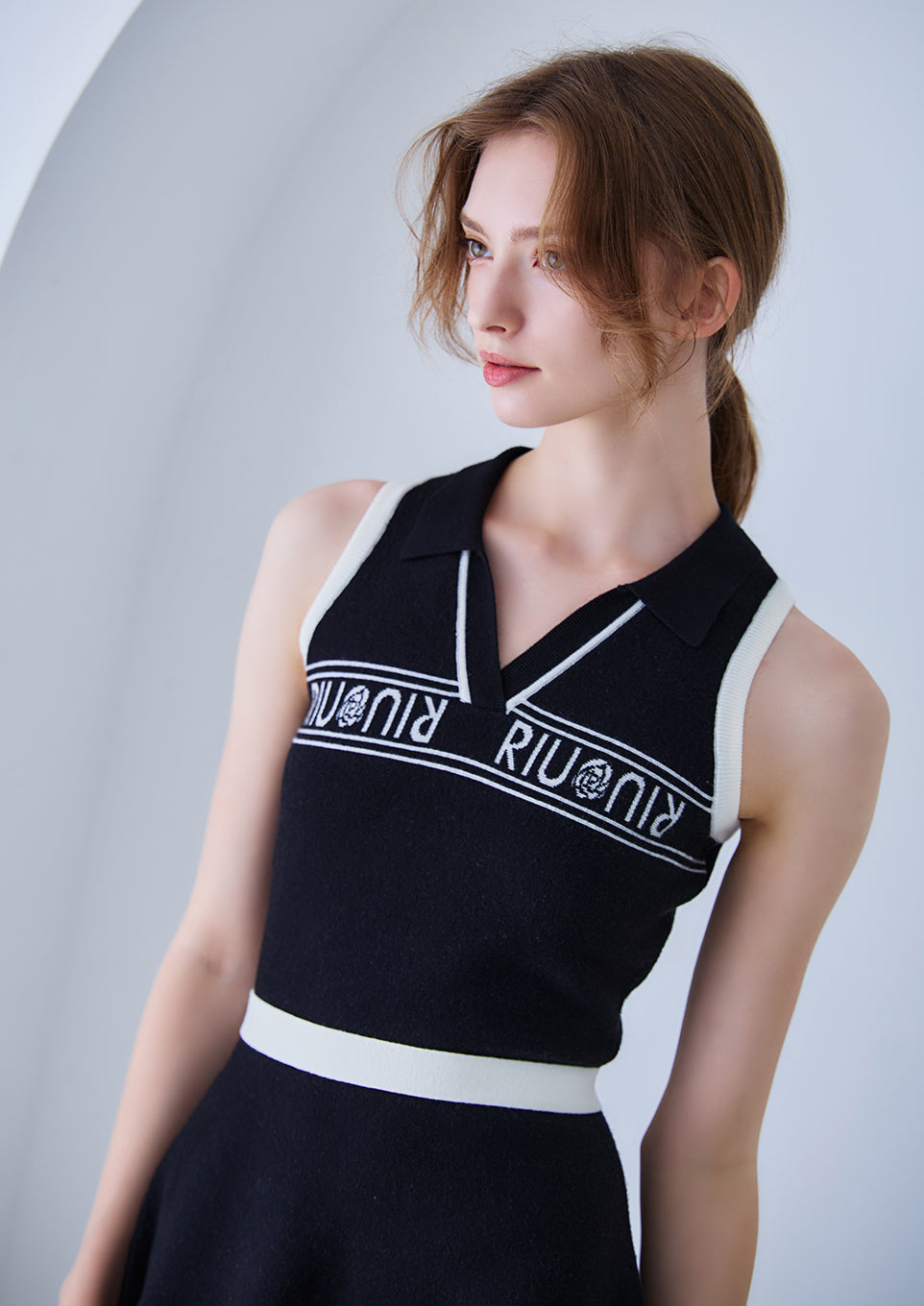 ★riu Rちゃん Tulle docking denim dress ブルー 𝐑 𝐢 𝐮 | Tulle docking denim dress color：indigo / black