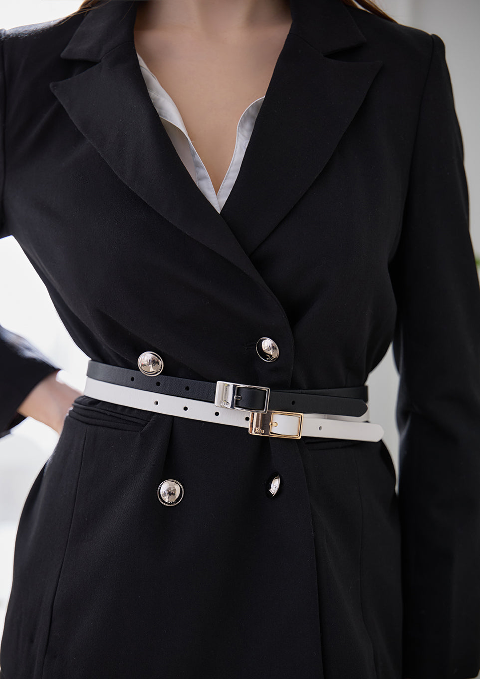 Reversible narrow belt