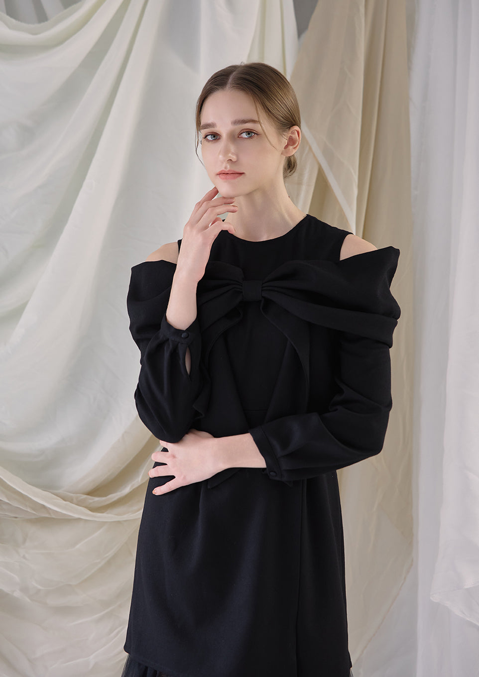 Tulle docking ribbon dress – Riu