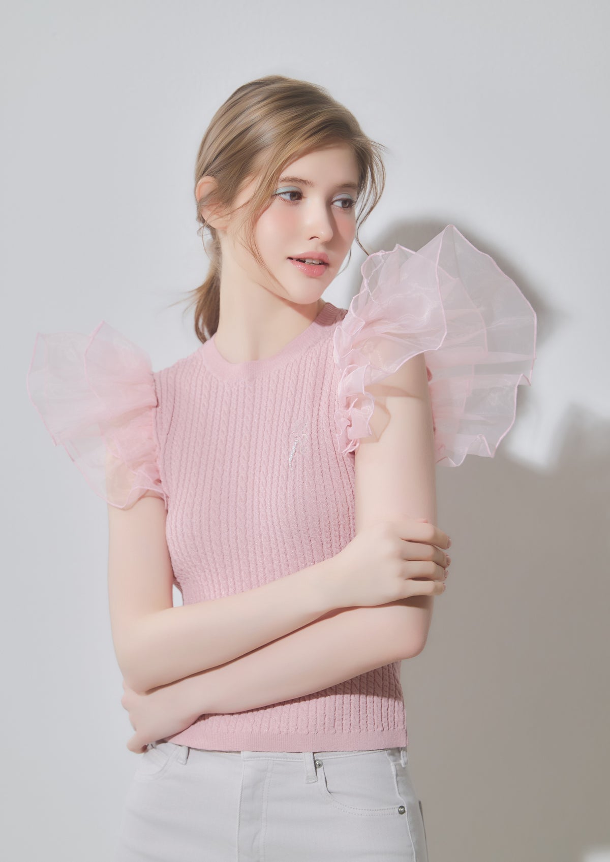 Flutter Sleeve Knit Tops