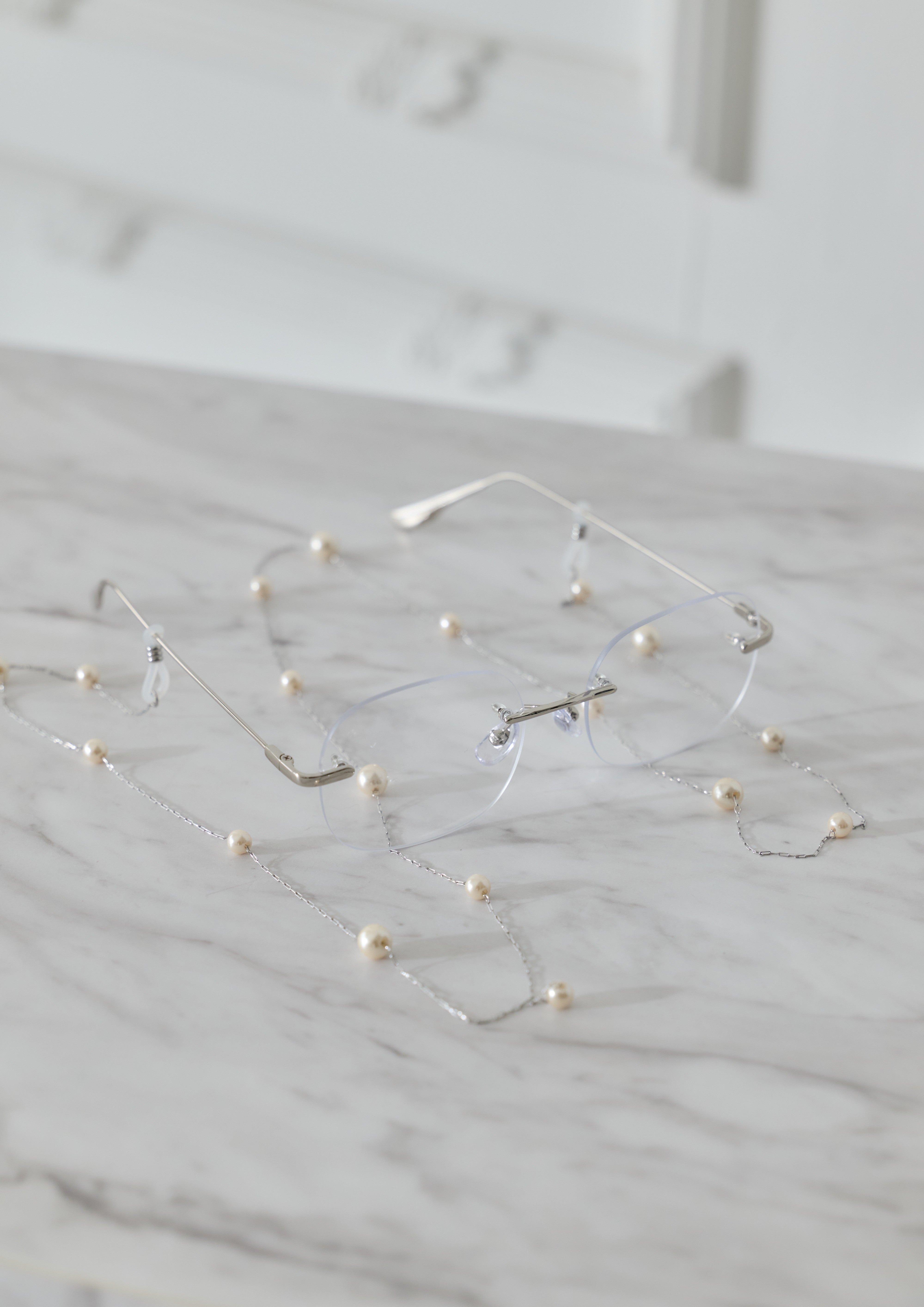 Pearl Chain Rimless Glasses