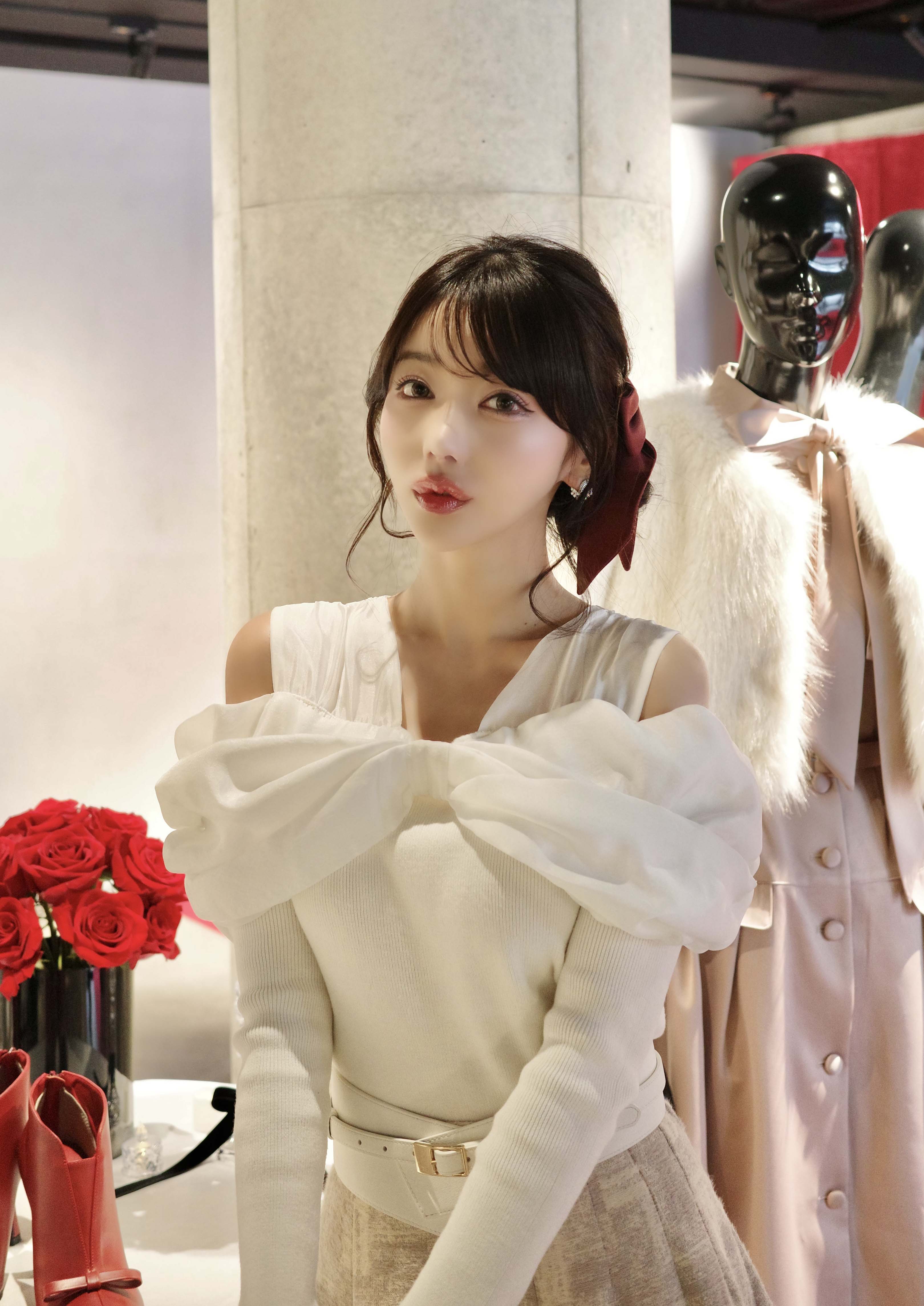 トップス Riu Halter neck ribbon knit Wrapped in ribbon knit tops – Riu