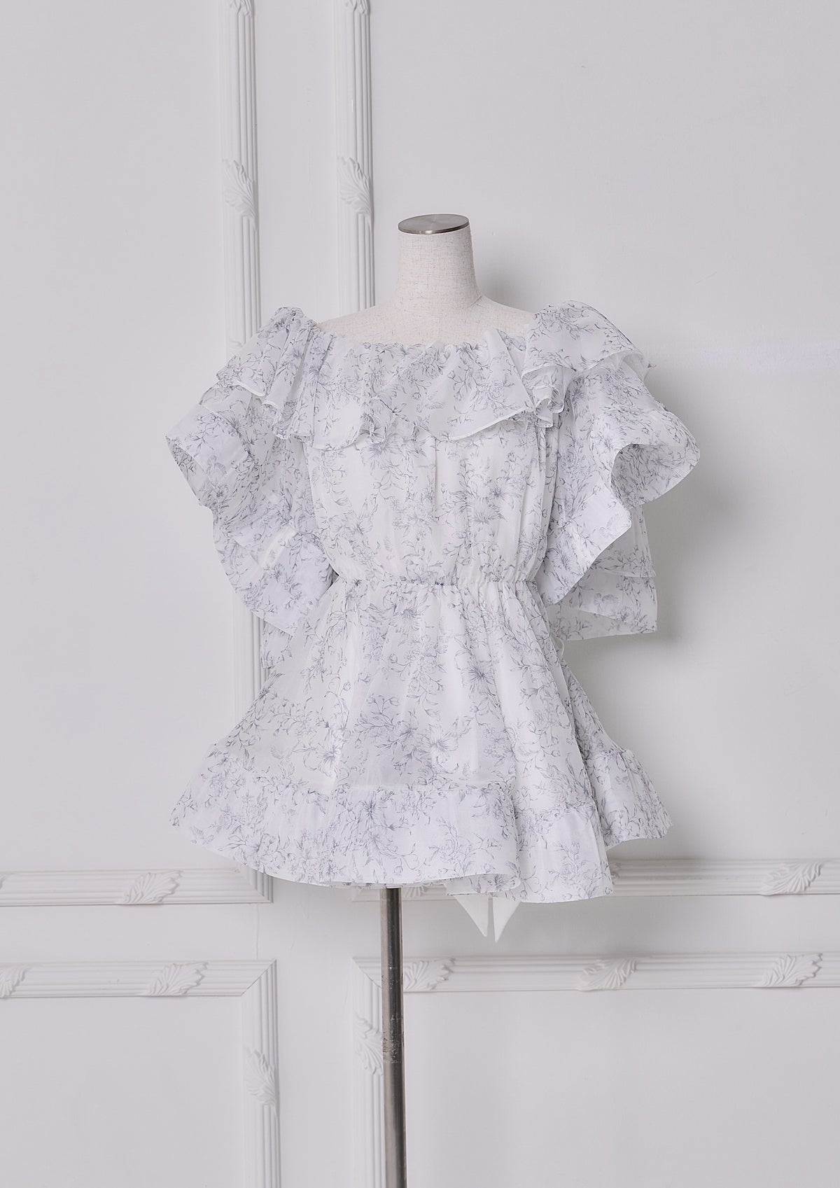 Toile de Jouy Ruffle Tops