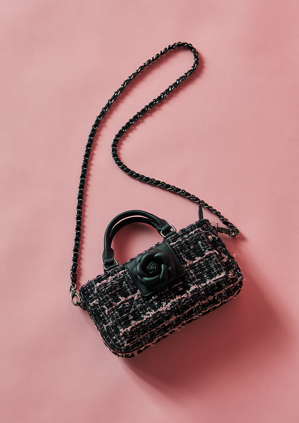 Riu ローズフォーンバッグ ブラック 受注販売】Rose phone bag – Riu