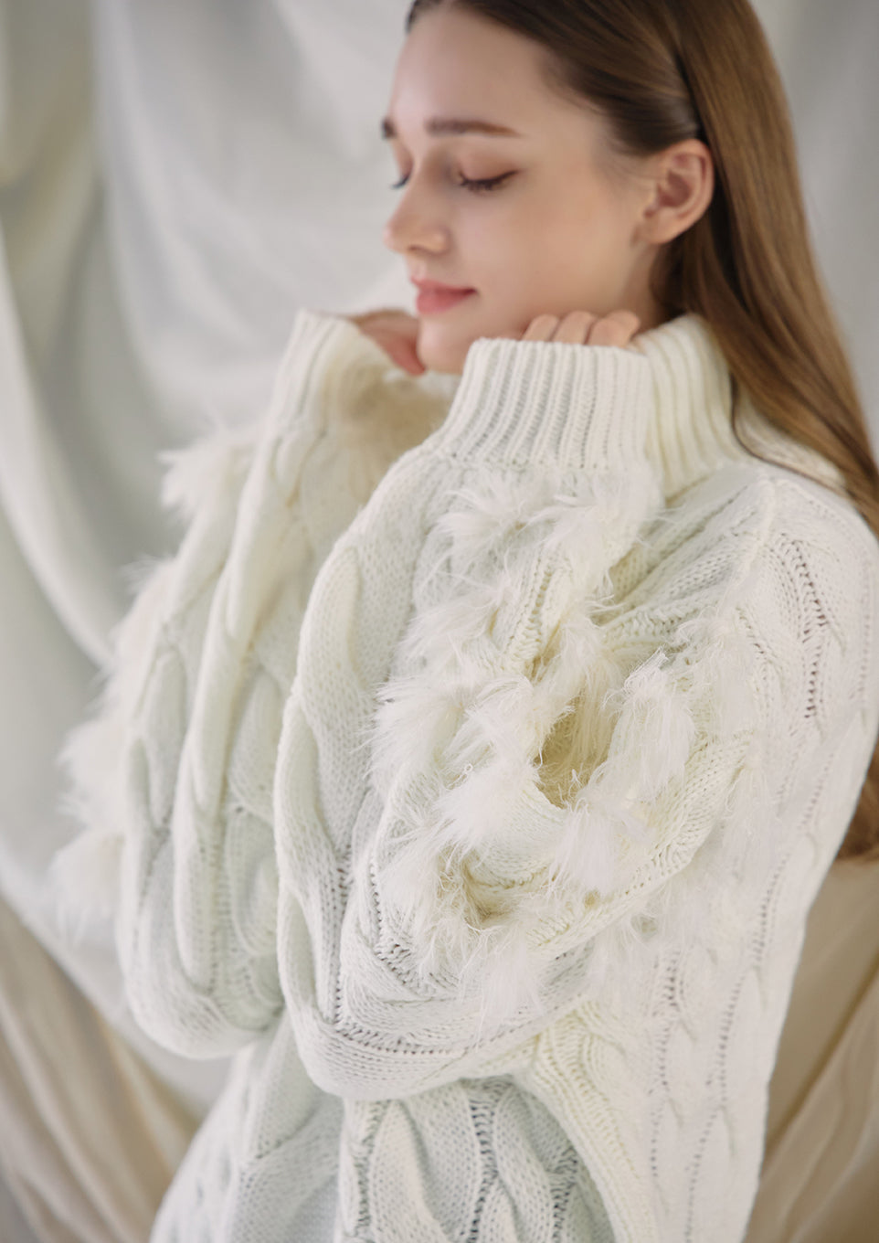 Turtle neck cable knit tops – Riu