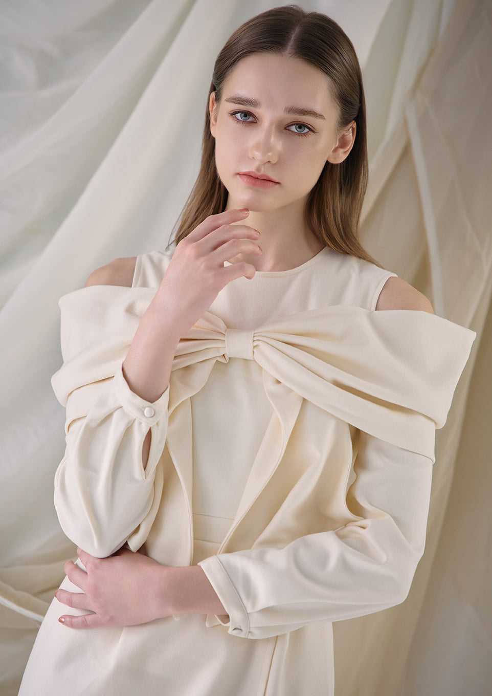 Tulle docking ribbon dress – Riu