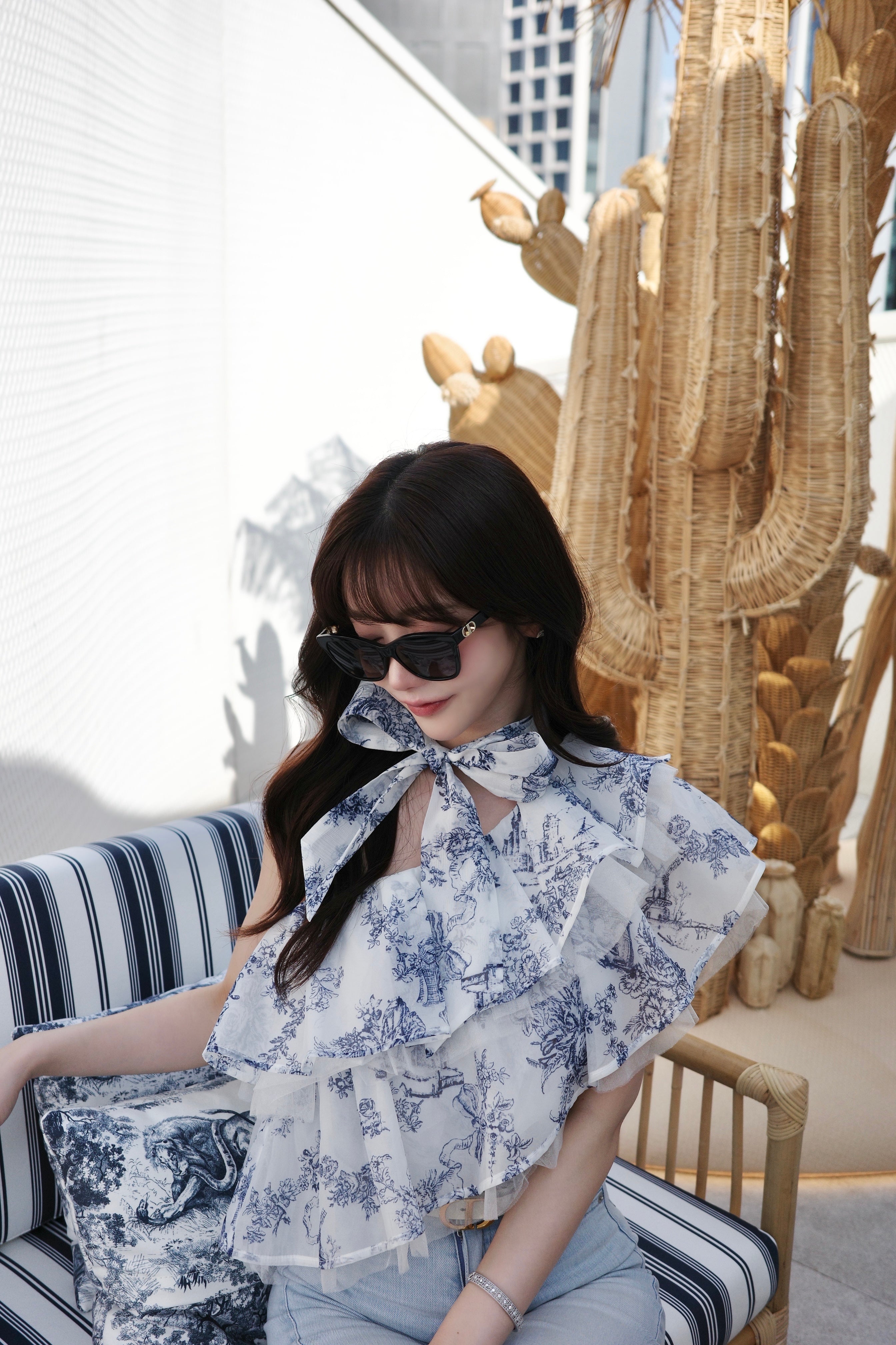 One shoulder Toile de Jouy tops – Riu