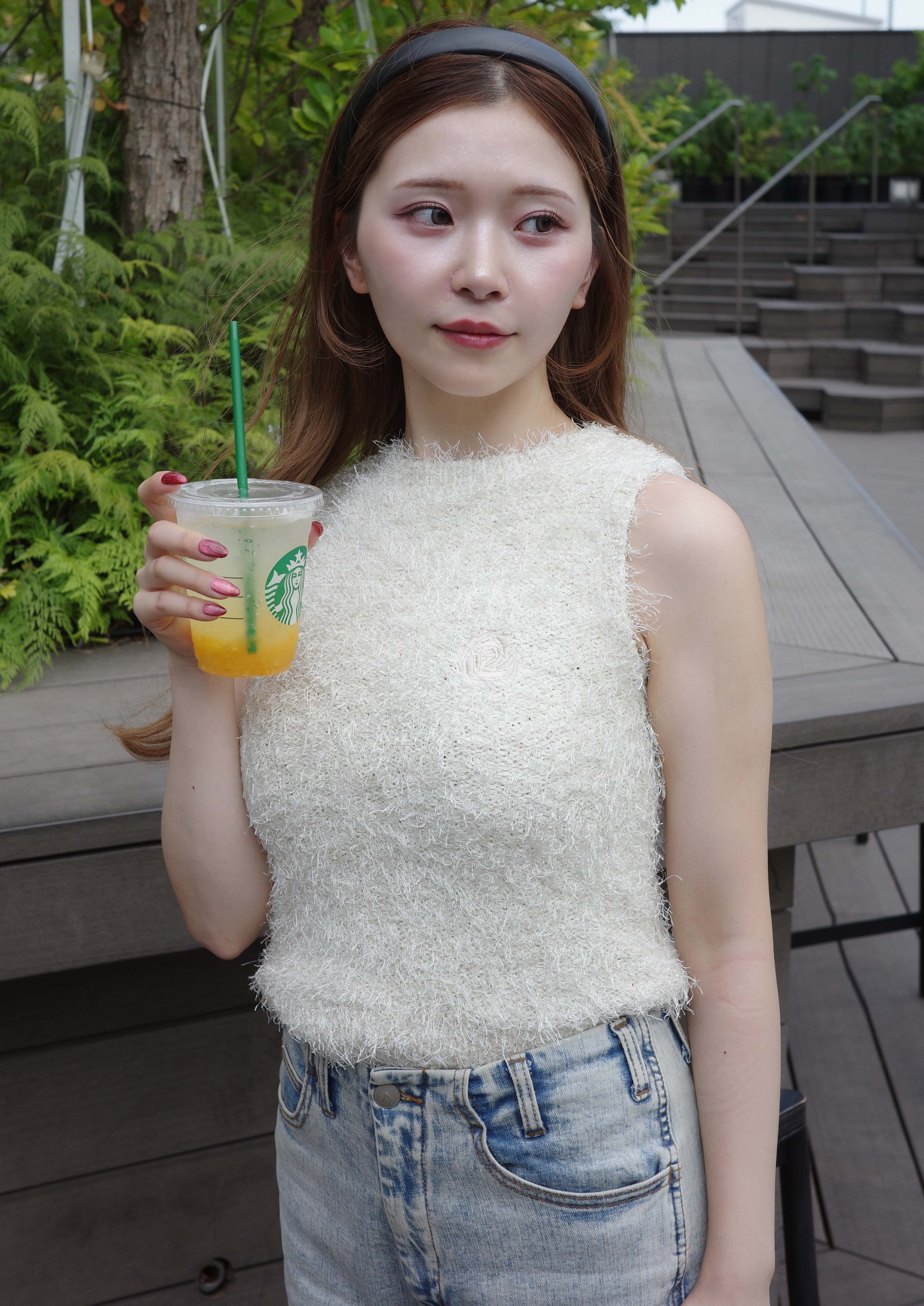 Sleeveless shaggy knit – Riu